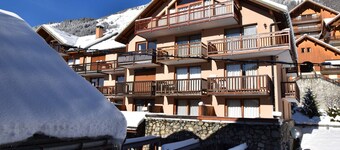 Claret 2 Apt 12 - Four Bedroom Apartment, Sleeps 10