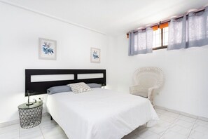 1 bedroom, iron/ironing board, WiFi, bed sheets - Home2Book Sunny Retreat Los Cristianos, Pool (Arona)
