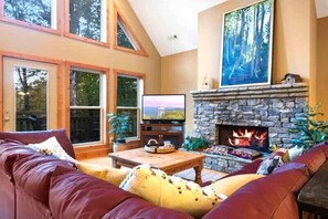 TV - Whisper Ridge (Transylvania County)