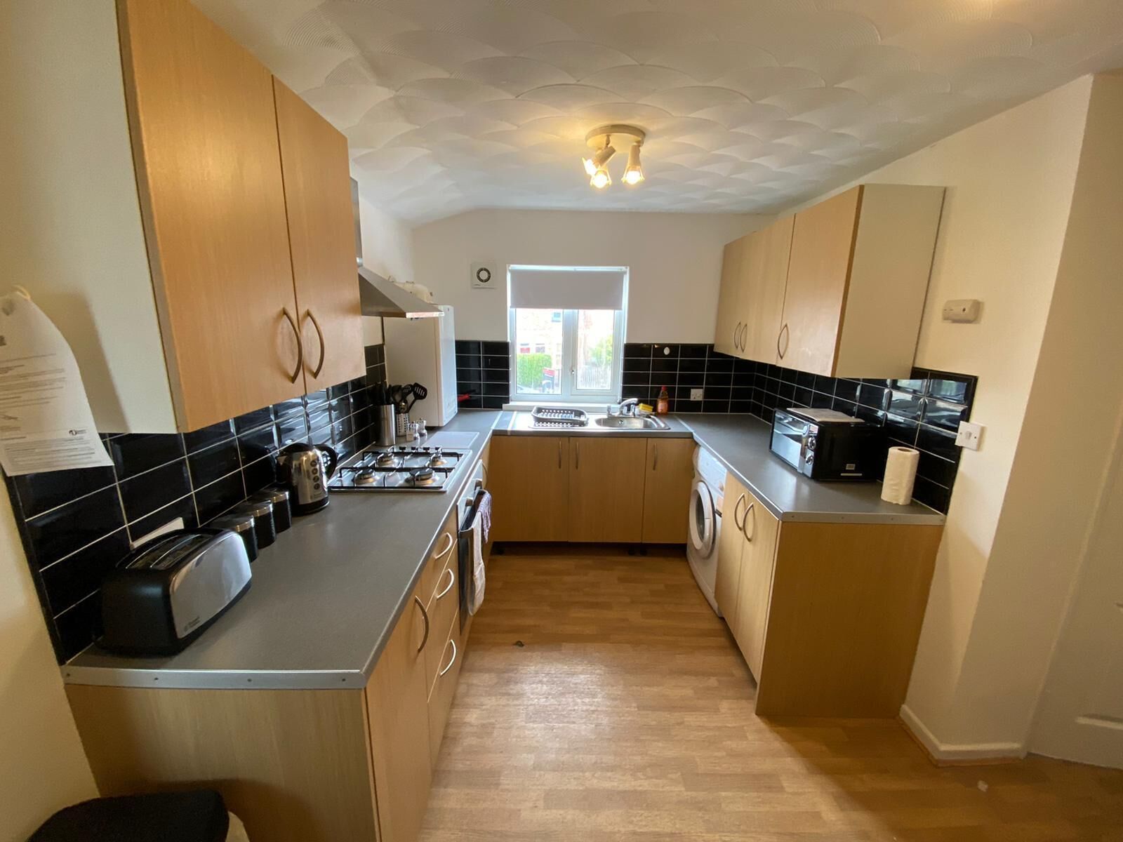 Apartment | Private kitchen | Fridge, microwave, cookware/dishes/utensils