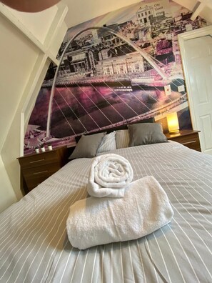 Casa | 8 habitaciones, tabla de planchar con plancha y wifi gratis 