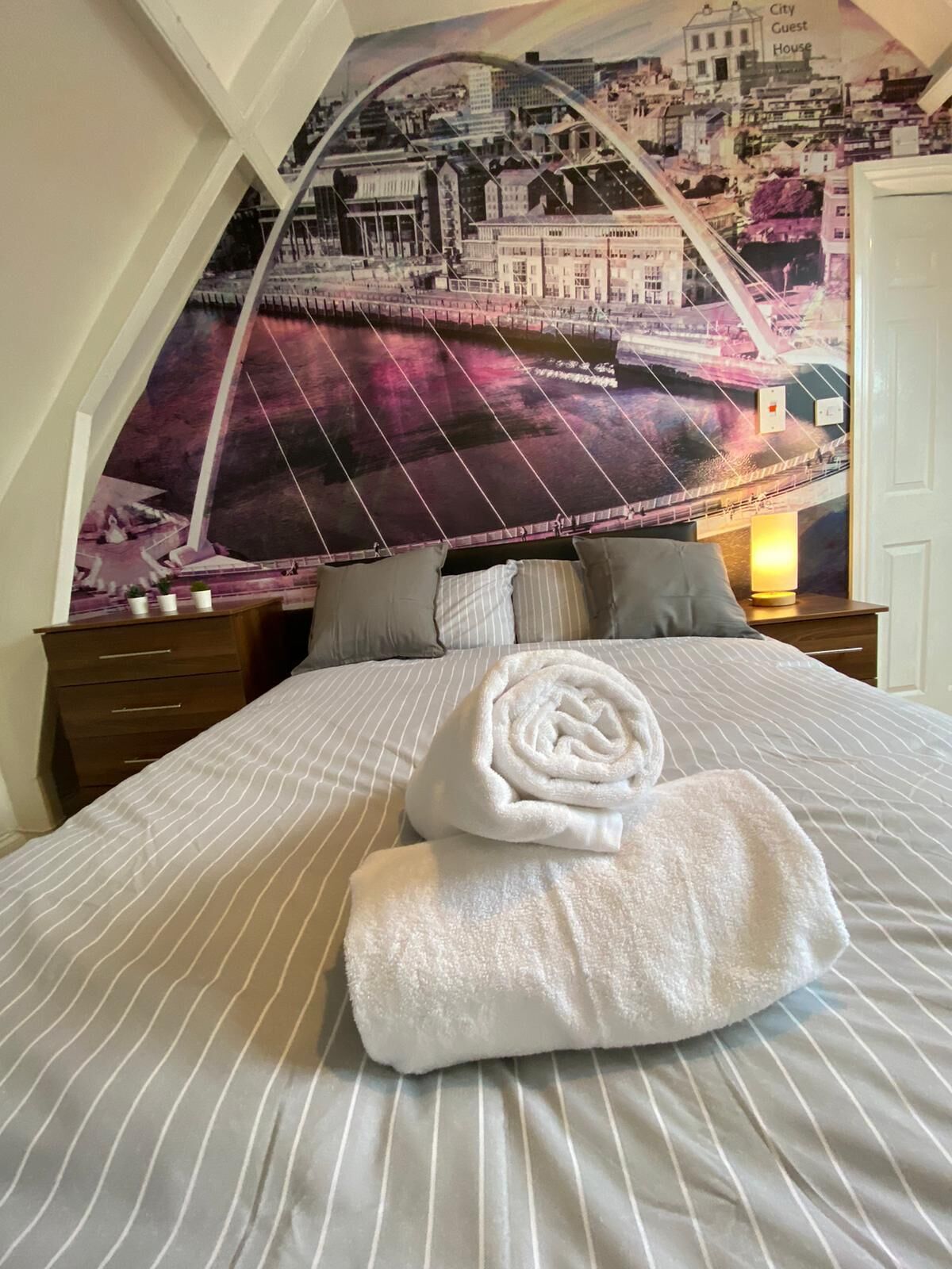 Casa | 8 camere, ferro/asse da stiro, Wi-Fi gratuito, lenzuola