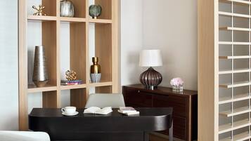 Royal Suite, 1 Single Bed | Room amenity