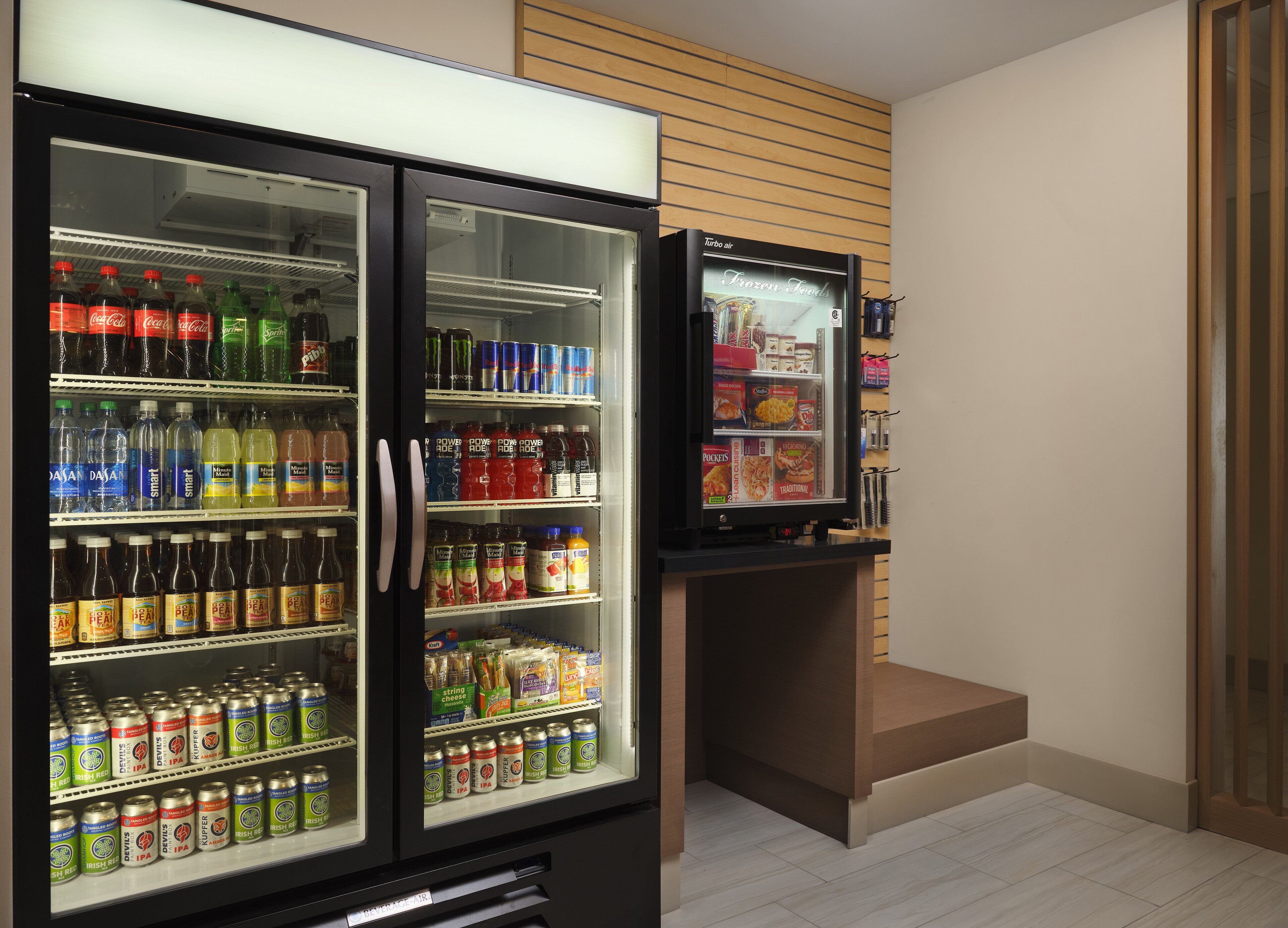 Photo - Holiday Inn Express & Suites - Lockport by IHG