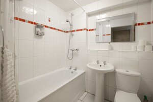 Economy Tek Büyük Yataklı Oda, Ortak Banyo (The Central Economy Room ) | Banyo
