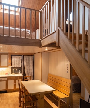 Dining - Homerez - Chalet in Giffaumont-Champaubert (Giffaumont-Champaubert)
