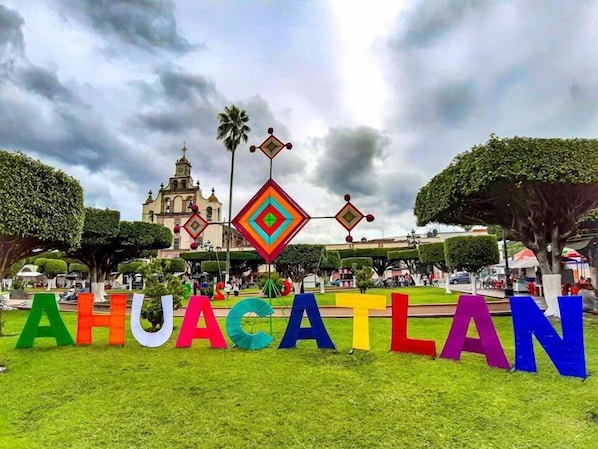 City view - Hotel Hacienda El Ceboruco (Ahuacatlan)