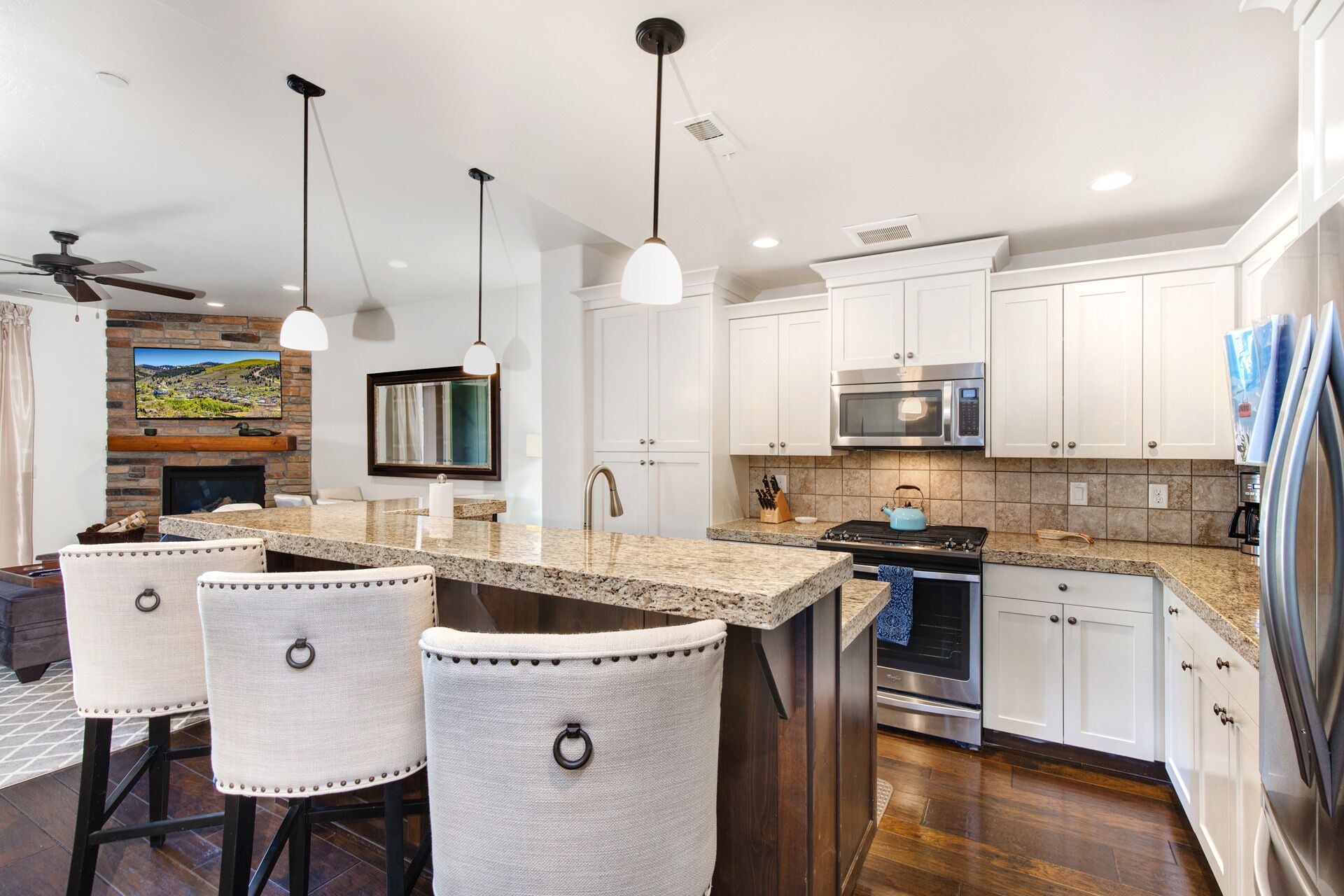 Parks Edge 13322 by Moose Mgmt.-AC-Pool-Hot Tub-TV