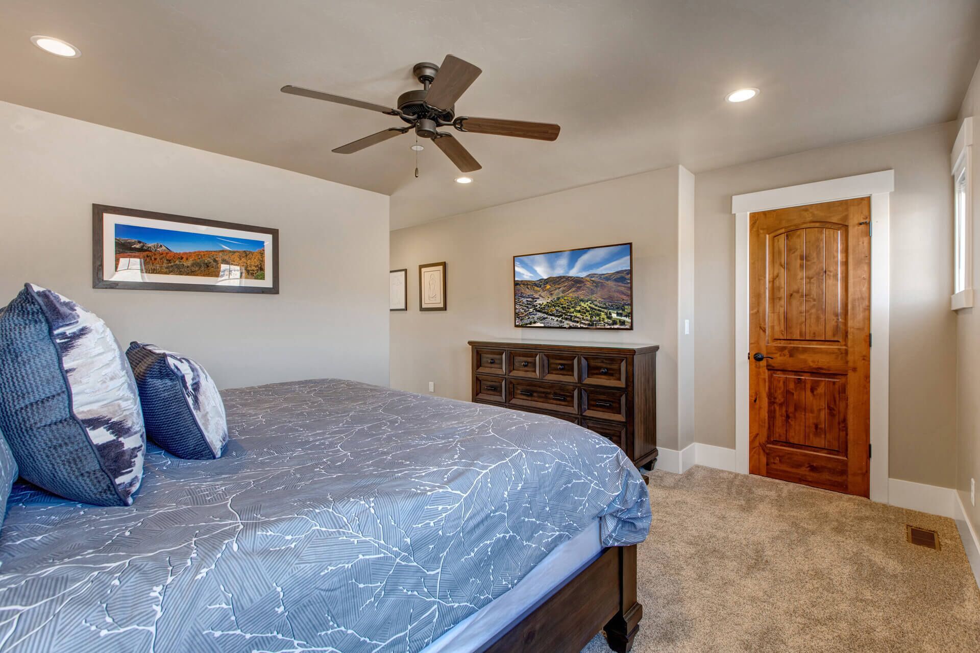 Parks Edge 13322 by Moose Mgmt.-AC-Pool-Hot Tub-TV