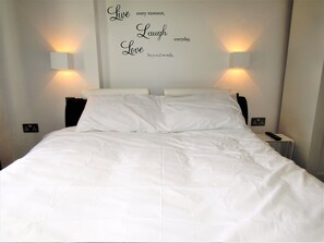 Premium bedding, individually decorated, individually furnished - En-suite Room Kings Cross - 7 (London)