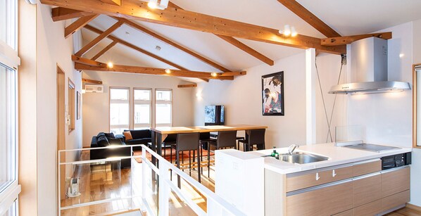 Interior - Exclusive 2 Bedroom Vacation Home in Hirafu, Close to Ski Resort, Niseko Apartment 1016 (Niseko)