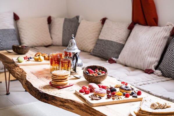 1 bedroom, travel crib, free WiFi, bed sheets - One Thousand and One Nights Suite - 4P near Disneyland P. (Montry)