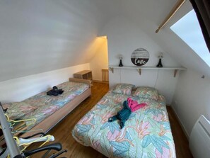 1 bedroom, iron/ironing board, travel cot, bed sheets