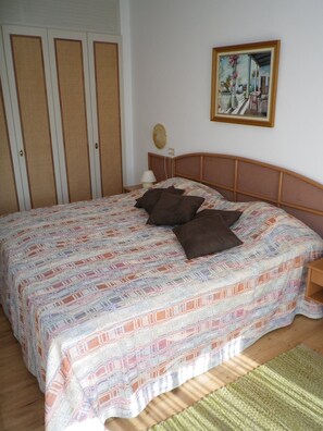 1 bedroom, in-room safe, iron/ironing board, WiFi