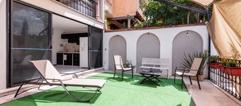 Cozy bungalow near Downtown