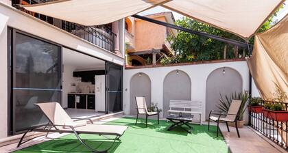 Cozy bungalow near Downtown