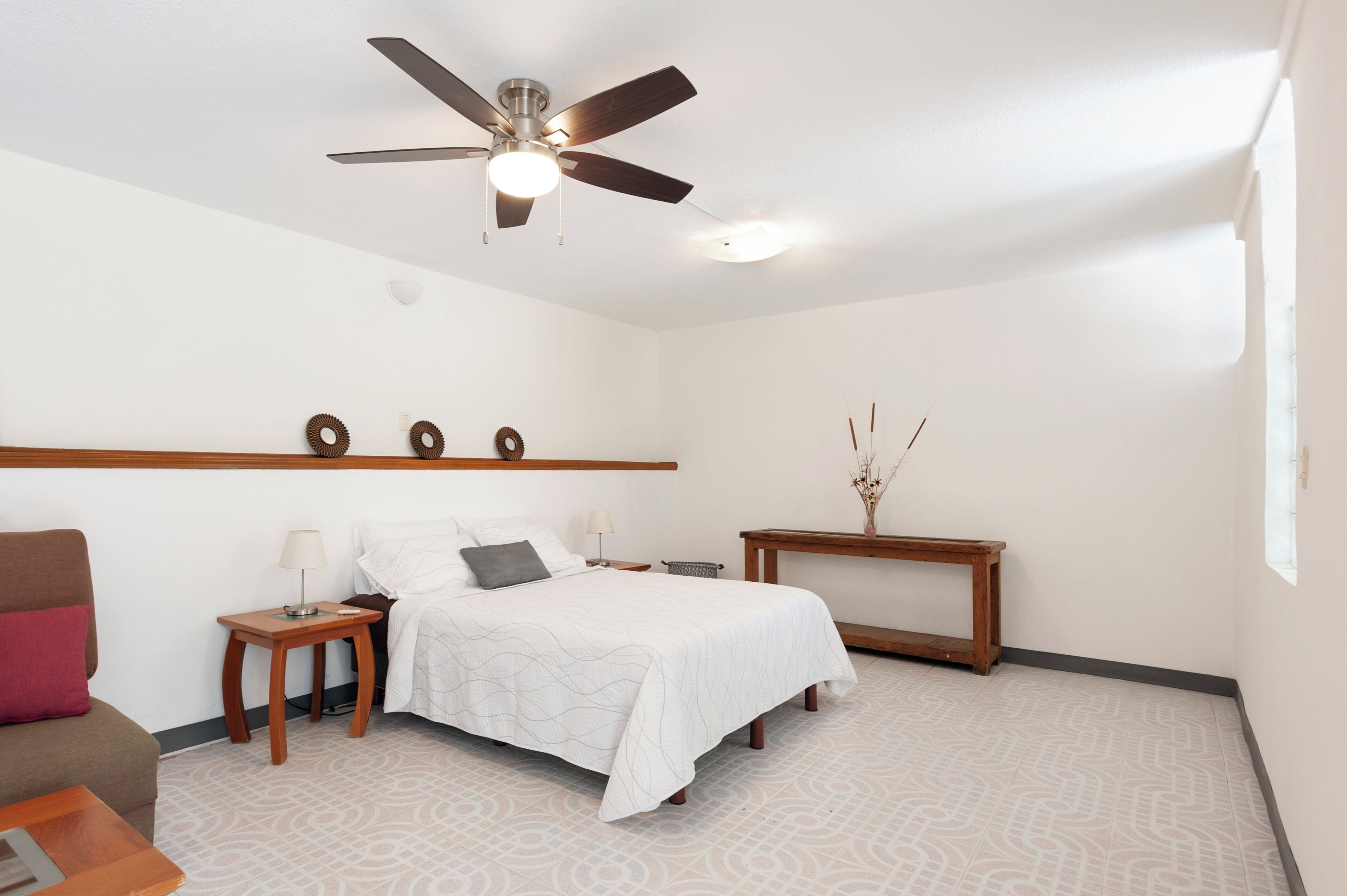 Cozy bungalow near Downtown