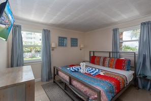 2 عدّة غرف نوم ومكتب ومكواة/لوح كي وواي فاي مجانًا