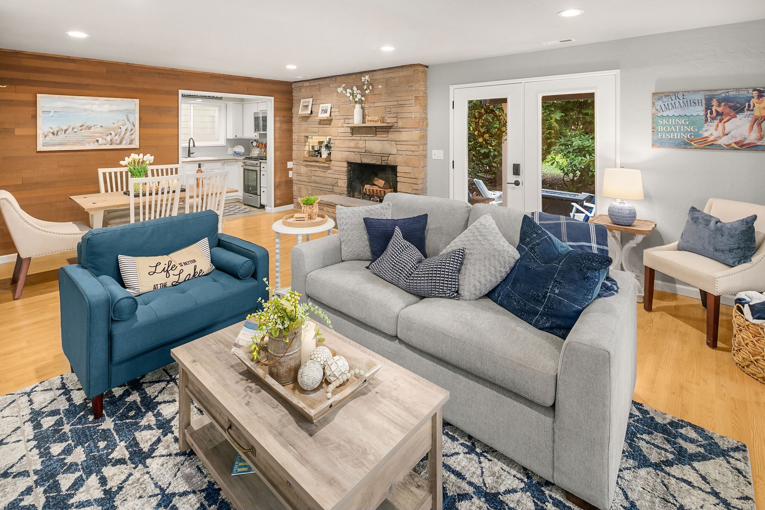 The Cottage at Lake Sammamish - A/C & Dog Friendly