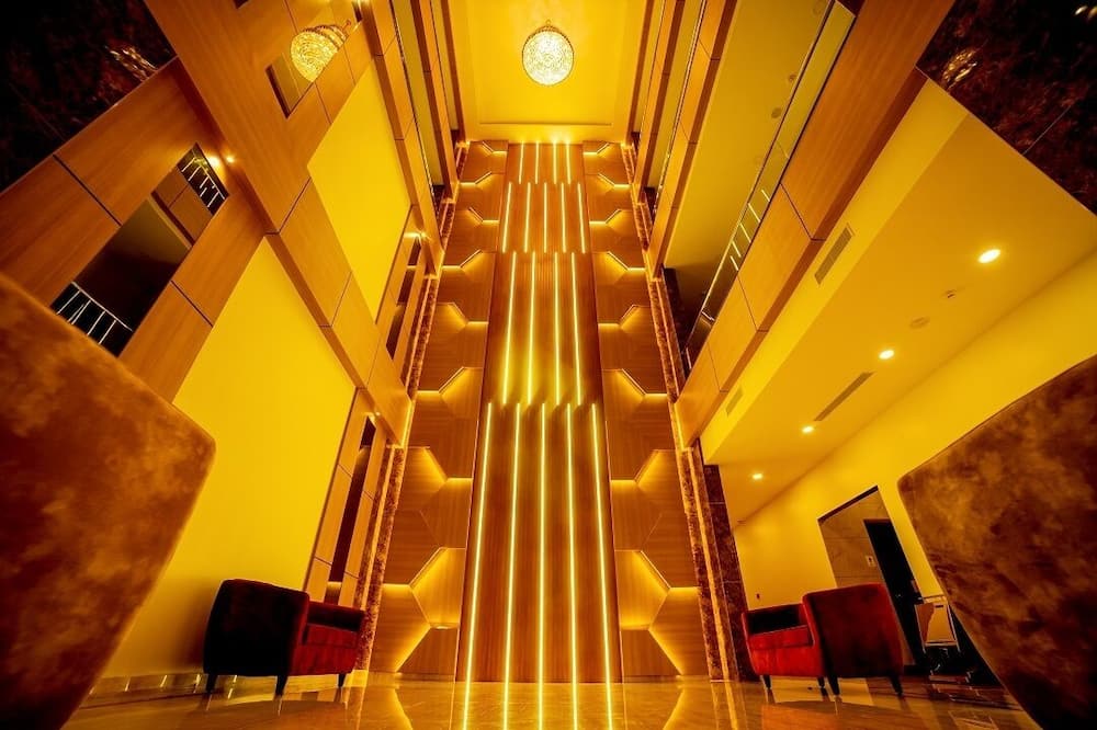 Emerald Clarks Inn Suite