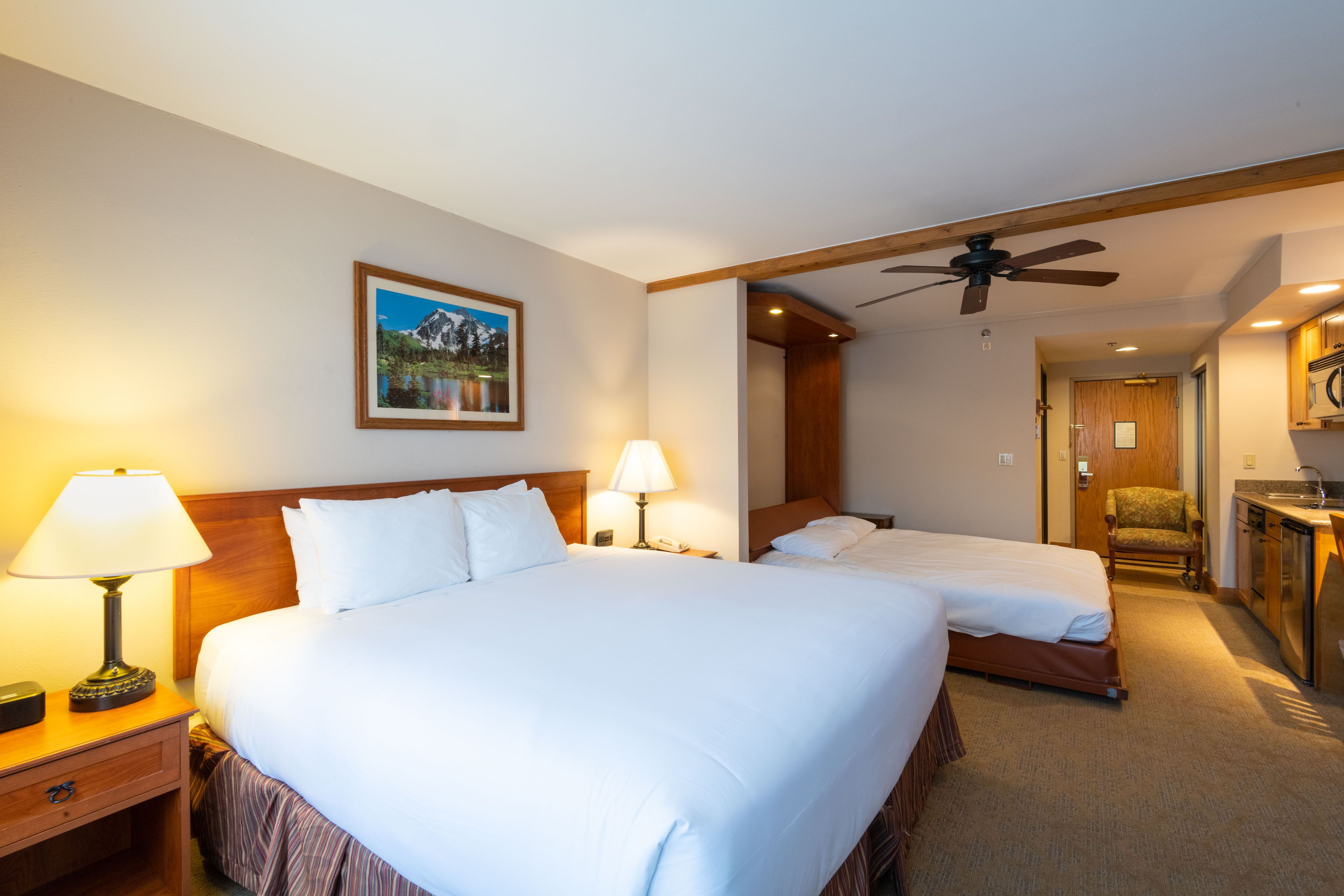 Ultimate Grand Lodge Studio - Ski/Bike Base Area!