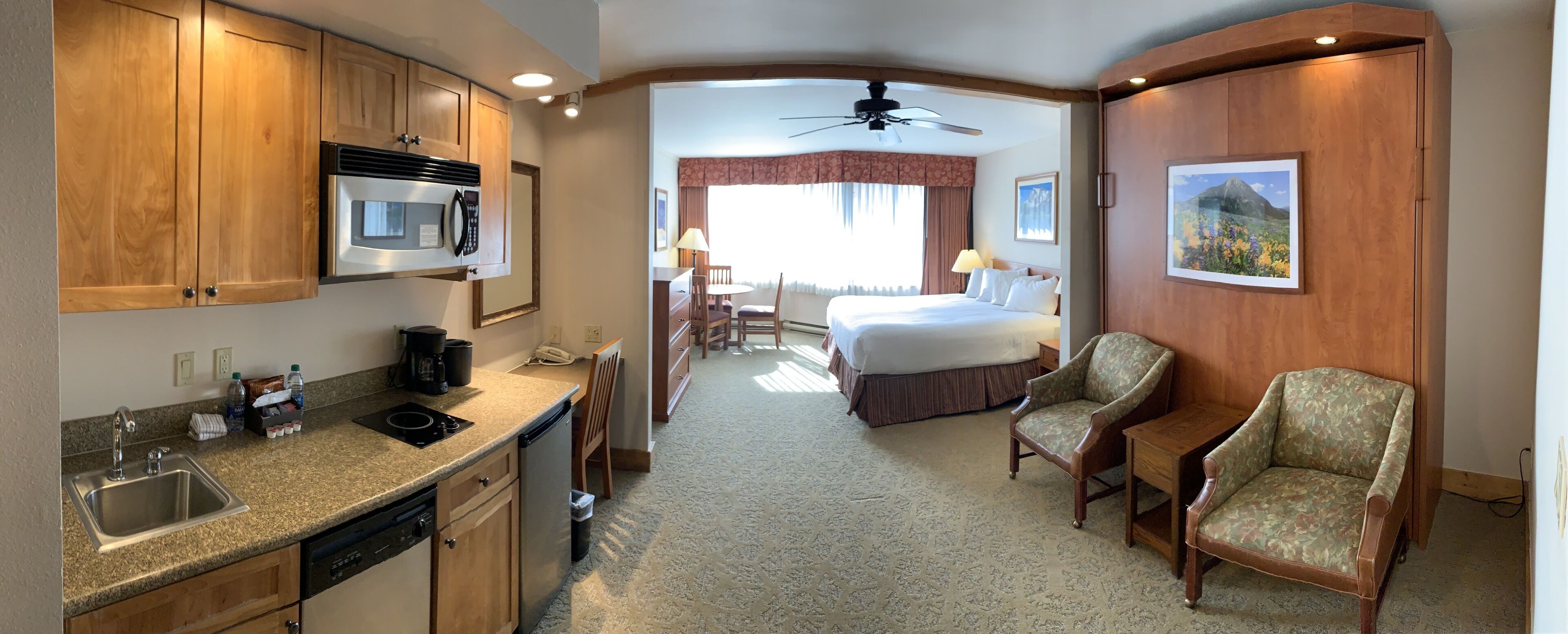 Ultimate Grand Lodge Studio - Ski/Bike Base Area!