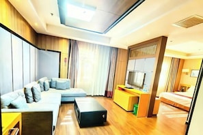 Room - Jinshi Building Hotel（Yuegezhuang Bridge, Beijing West Railway Station） (Beijing)