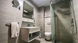 Bathroom - Hotel Des Beaux Arts (Algiers)