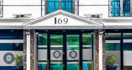 Hotel Des Beaux Arts