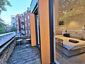 Exclusive Double Room | Balcony