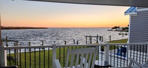 Property grounds - The Seashell Shack - Waterfront Tiny House on Back Bay (Virginia Beach)