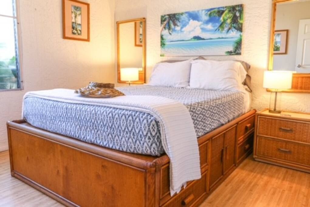 1 bedroom, desk, iron/ironing board, WiFi