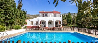 Sortes Ana Órgiva by Ruralidays