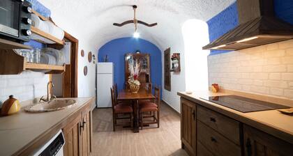 Rural accommodation House-cave