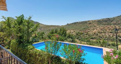 Casa Madrona Periana by Ruralidays