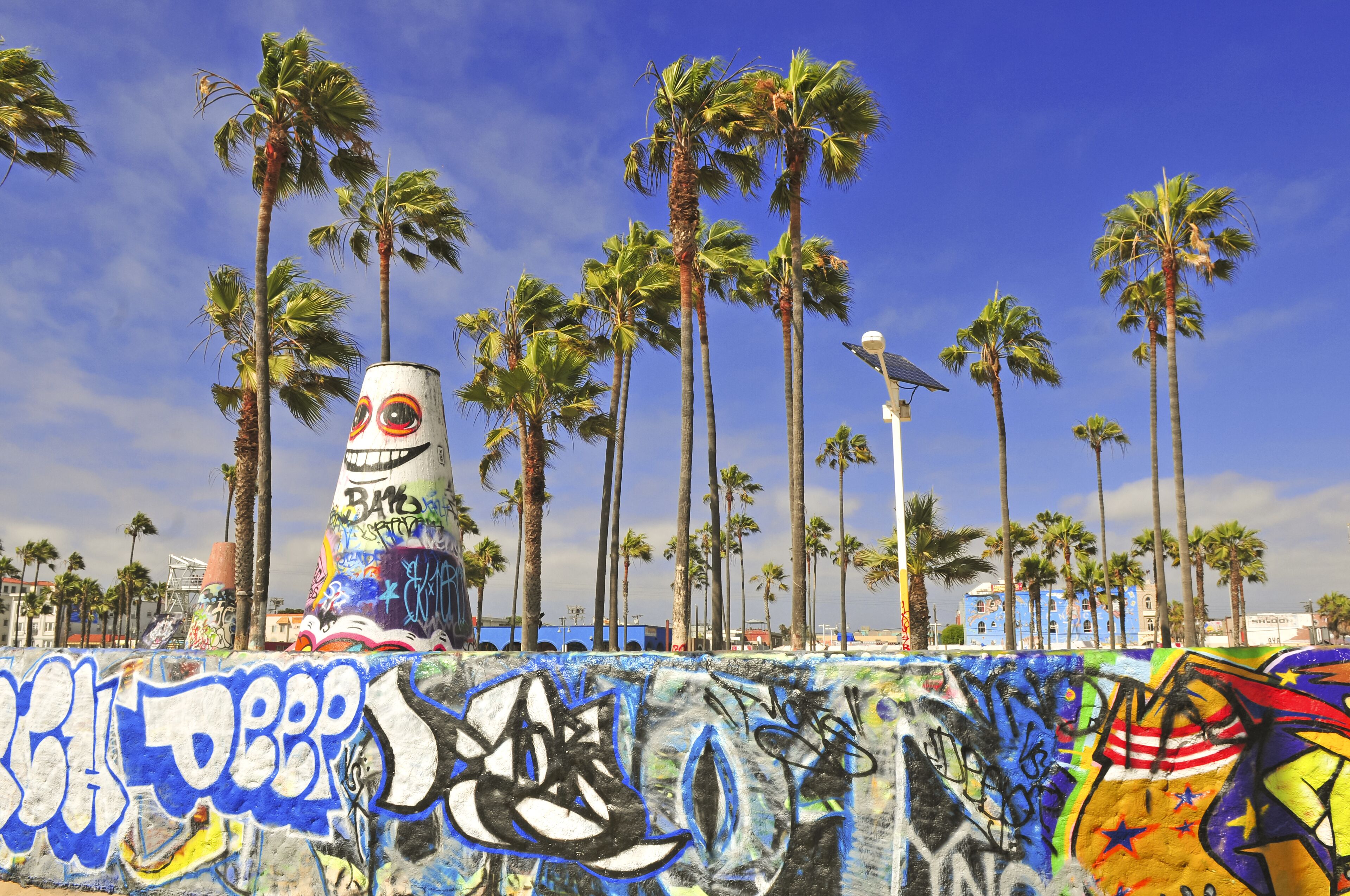 Peaceful Zen 2Bedroom Penthouse Right by the Water in Marina