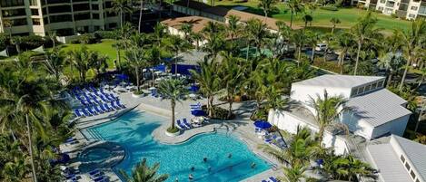 حمّام سباحة مُدفَّأ