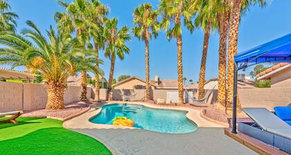 Modern & Cozy | 13min to Strip, ♛Royal Beds, Pool