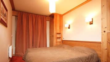 3 多间卧室、收费 WiFi