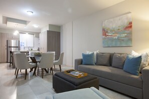 Smart TV - Apartment with GREAT LOCATION, 1 block from the boardwalk (La Paz)