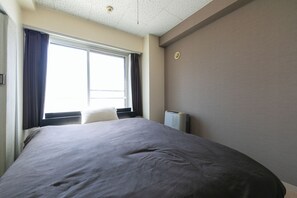 Room 901, Non Smoking