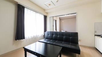 Room 901, Non Smoking