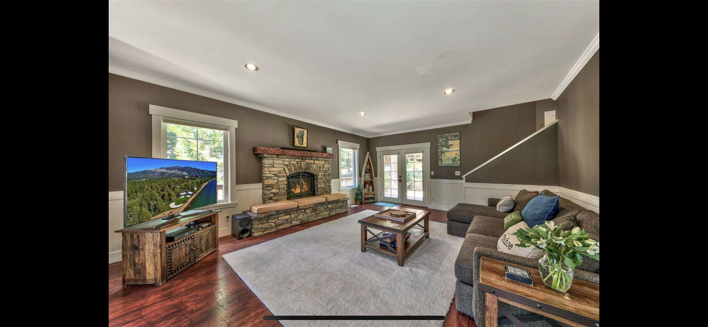 Spacious 2,658 SF,  4 Bed, 3.5 Bath Custom Mountain Retreat In Cedar Flat