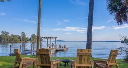 Lake Murray Family Retreat | BIG Water Views