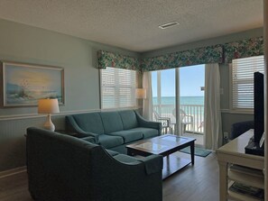 TV - Captain's Walk I B1 - Oceanfront in Garden City Beach, SC (Garden City)