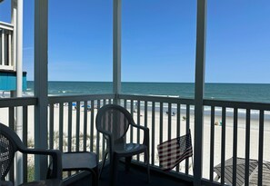 Property grounds - Captain's Walk I B1 - Oceanfront in Garden City Beach, SC (Garden City)