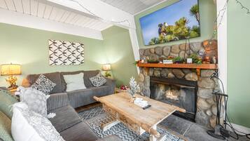 Smart TV, chimenea, Netflix y servicios de streaming