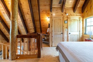 1 quarto, escrivaninha, Wi-Fi de cortesia, roupa de cama