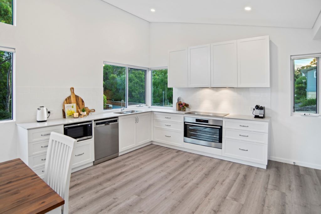 Willy Wagtail - Beautiful two bedroom two bathroom Villa — image 11