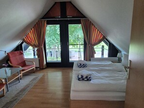 3 Schlafzimmer, Reisekinderbett, WLAN